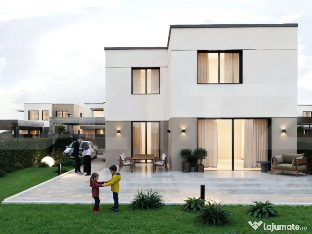 Casă de vânzare 125,4 mp , teren 400-558 mp , zona Ștrand 