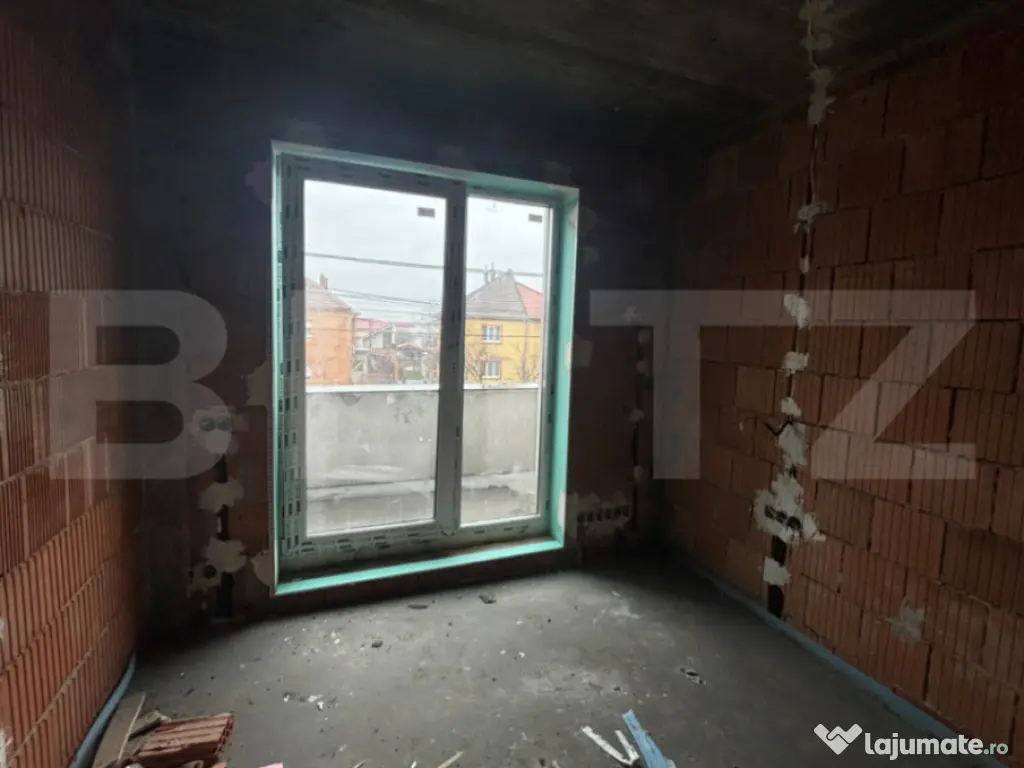 Casă de vânzare 125,4 mp , teren 400-558 mp , zona Ștrand 