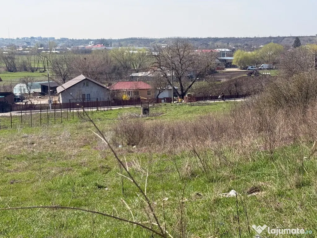 Teren Roată de jos Giurgiu 3000 mp