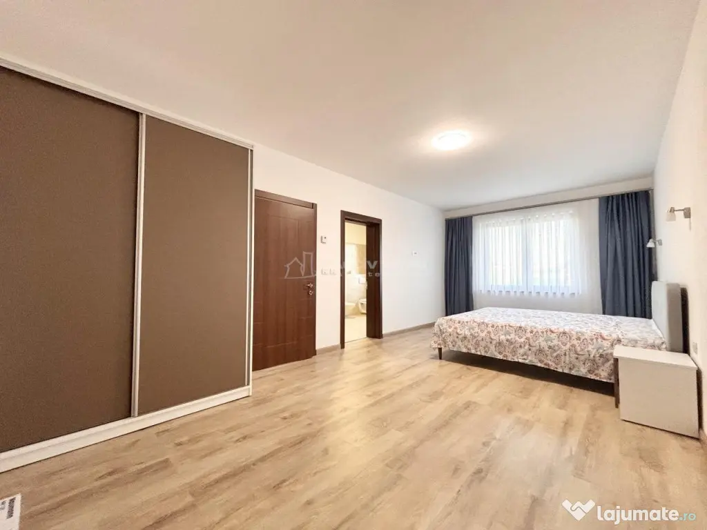 Vila eleganta cu potential - teren generos si locatie exce 