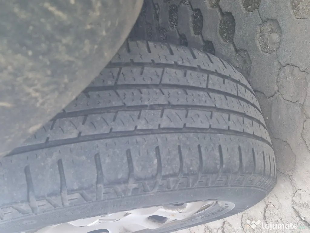 Anvelope Continental All Season 215/65R16