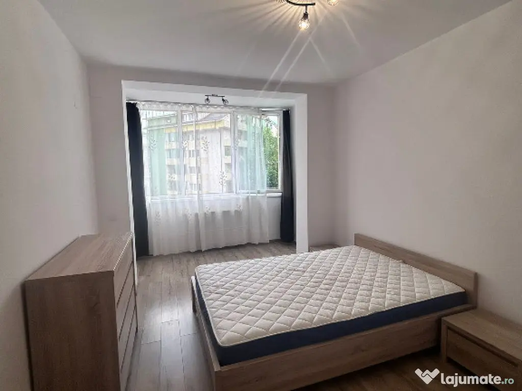 Apartament de inchiriat, zona Florilor/ Floresti 