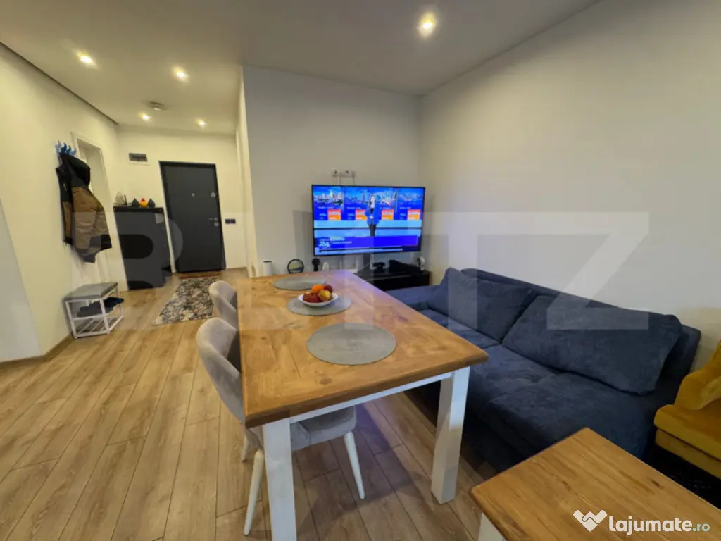 Apartament 3 camere, 67 mp, parcare, 2 bai, 2 balcoane, Zona