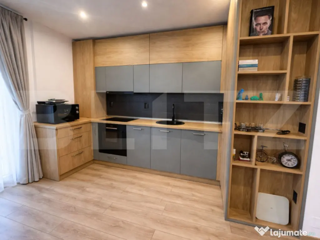 Apartament 3 camere, 67 mp, parcare, 2 bai, 2 balcoane, Zona