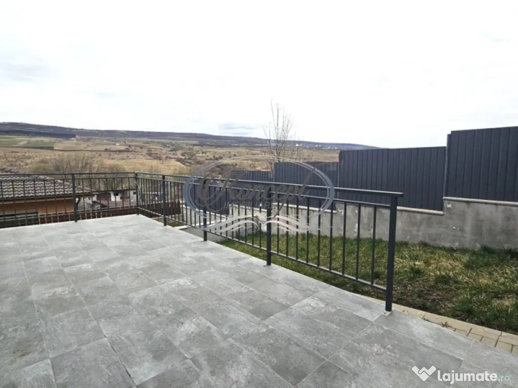 Duplex modern pe strada Oasului 