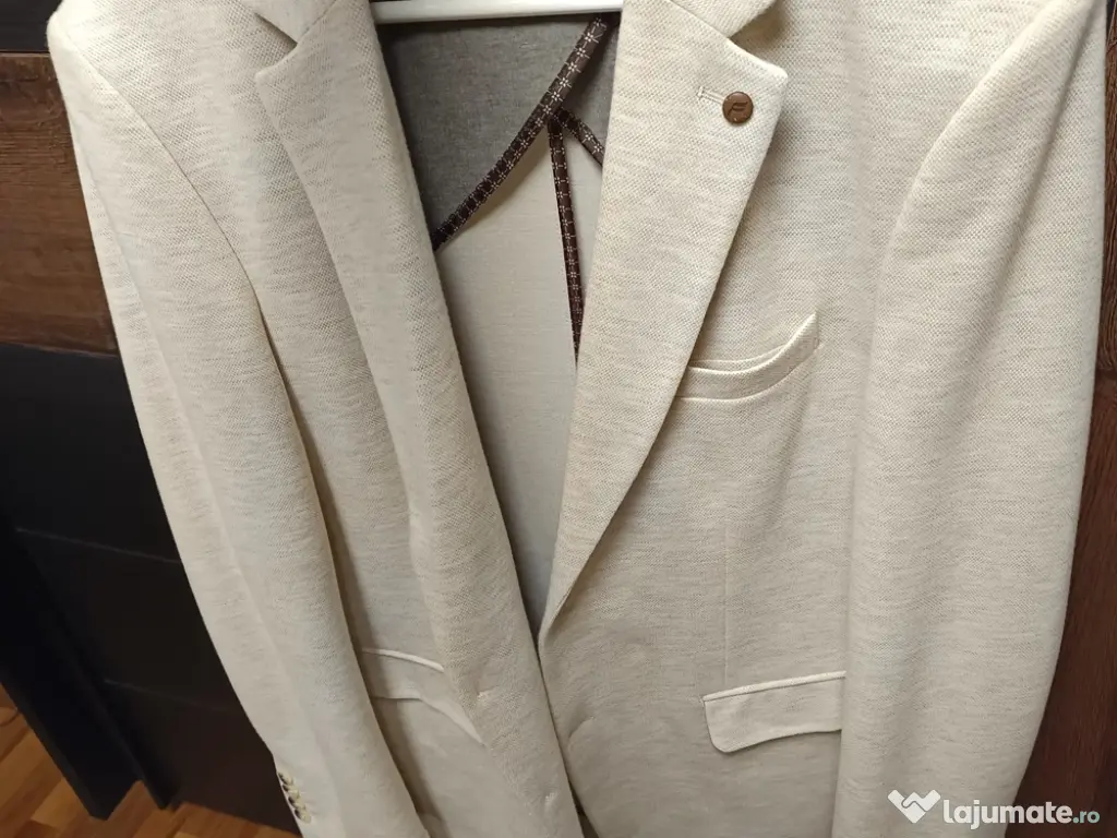 Sacou bărbați culoare crem mărime 54 