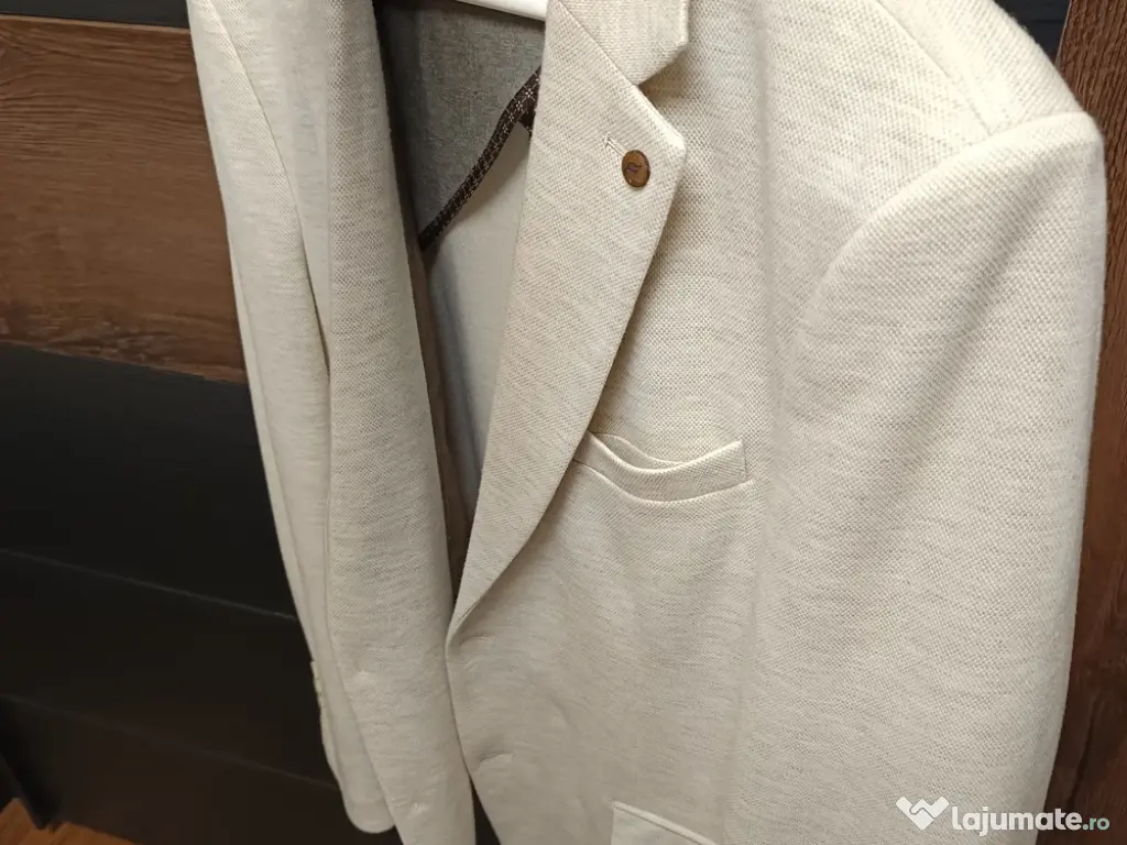 Sacou bărbați culoare crem mărime 54 