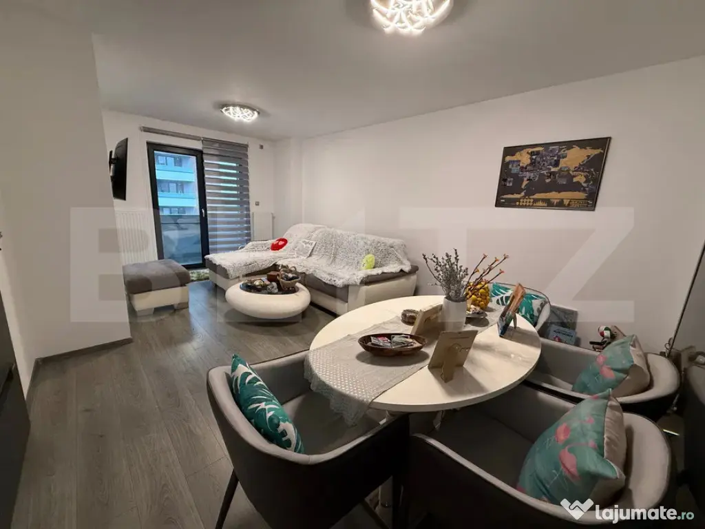 Apartament 2 camere, decomandat, modern, parcare, zona Iuliu 