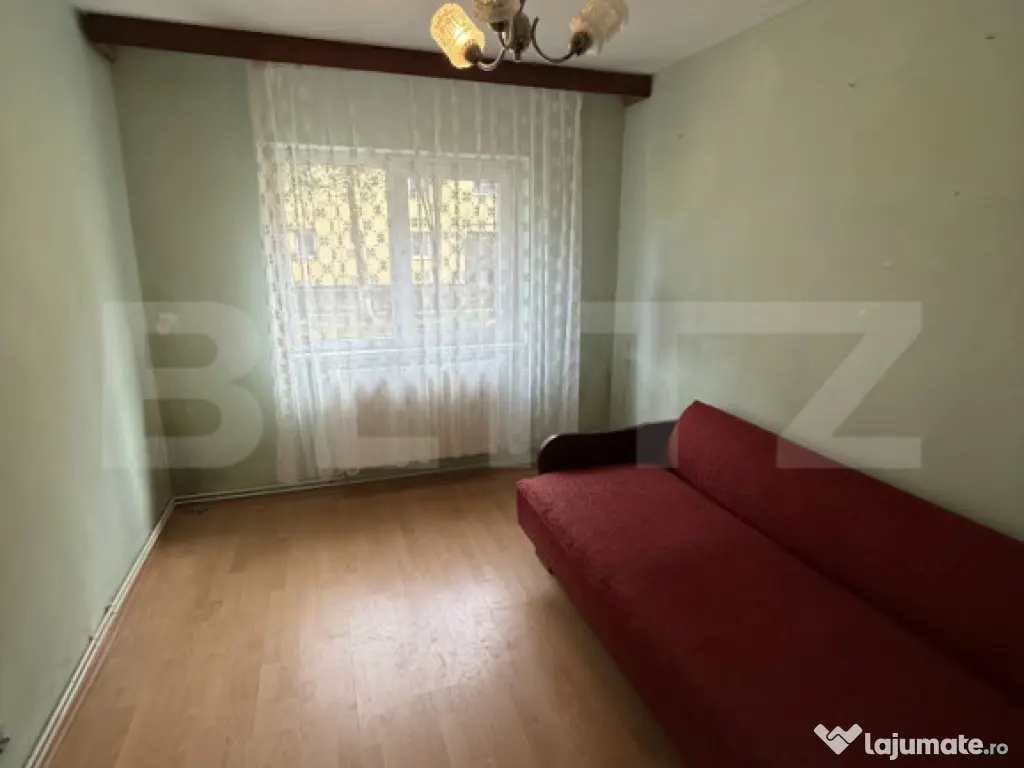 Apartament 2 camere Decomandat Zona 13 Decembrie