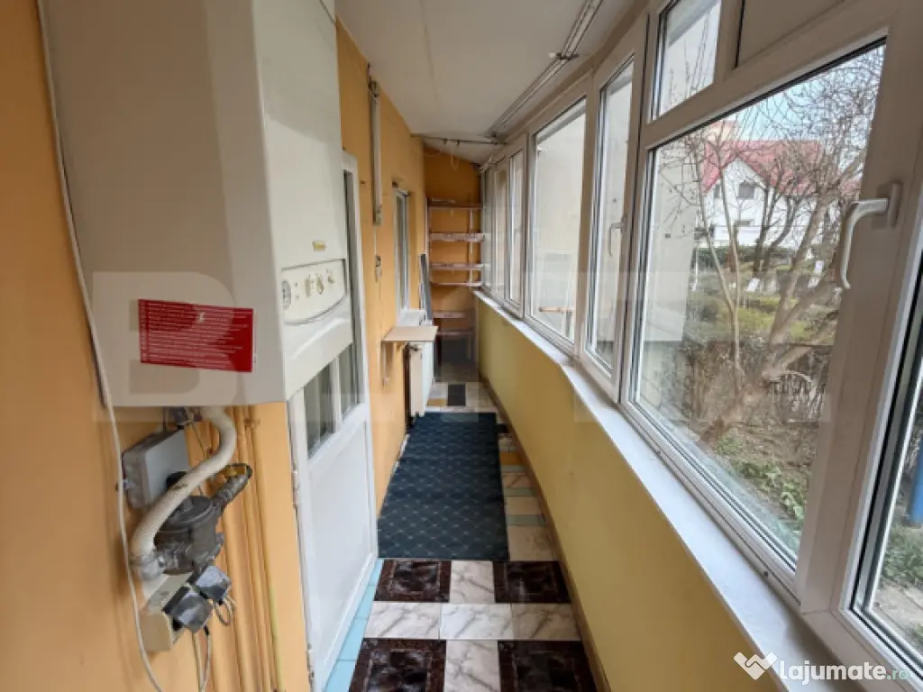 Apartament 2 camere Decomandat Zona 13 Decembrie