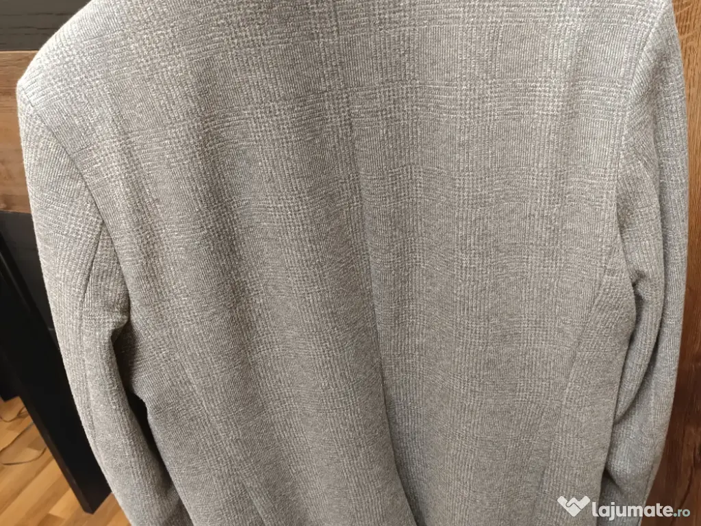 Sacou bărbați culoare gri mărime 54 