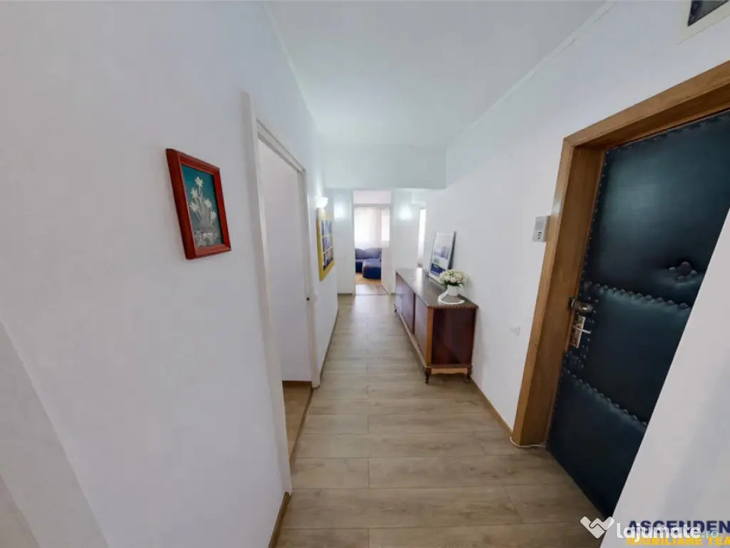 Panorama superba, 4 camere, 2 bai, 2 balcoane, Racadau, Bras 