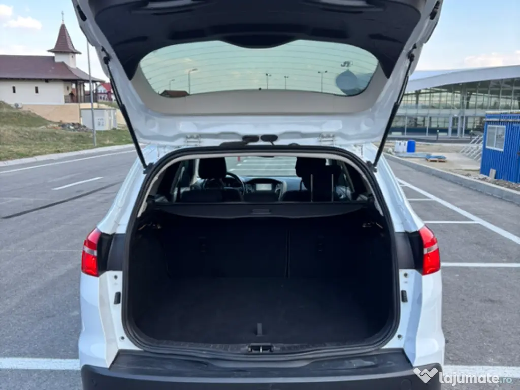 Vând Ford Focus MK3 2017 