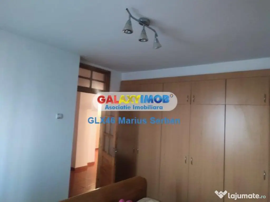 Apartament 4 camere Targoviste 