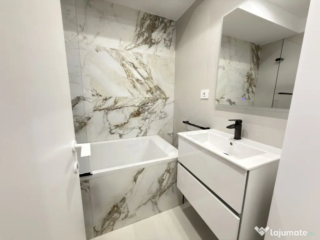 Apartament 3 camere, prima închiriere, ultracentral/ 