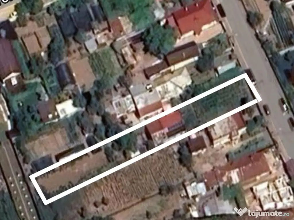 Teren intravilan simnicul de jos 