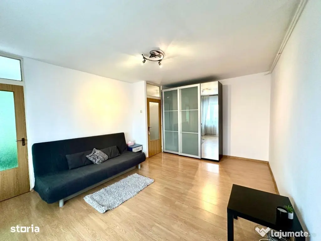 Muncii etaj 8 decomandat 