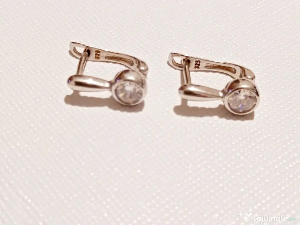 Cercei din argint cu pietre 