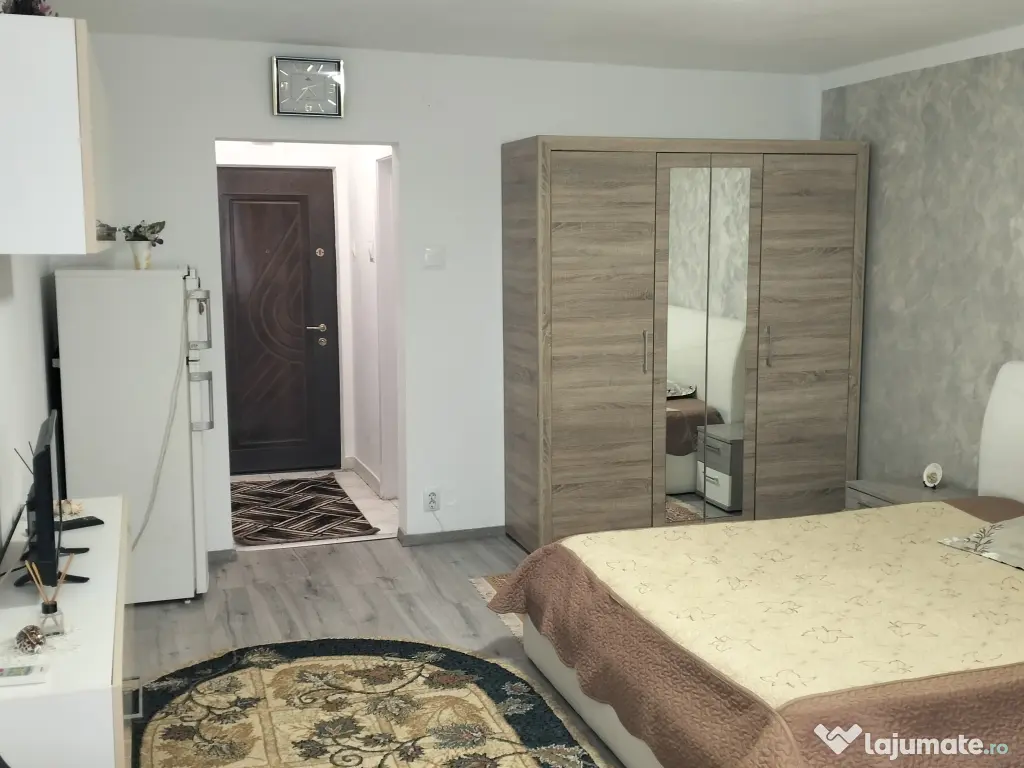 Garsoniera de inchiriat Craiova 