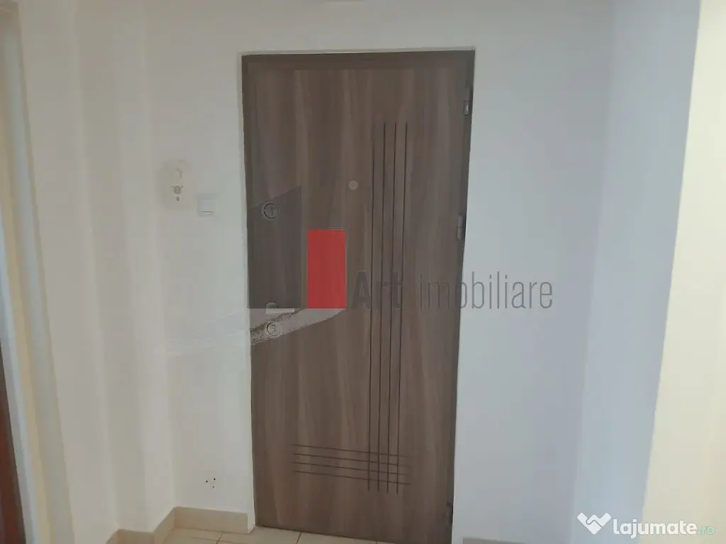 3 Camere Universitate - Parcul Cismigiu 