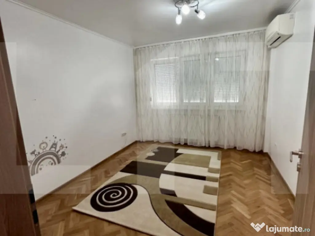 Apartament de închiriat – 3 camere, zona Centrală