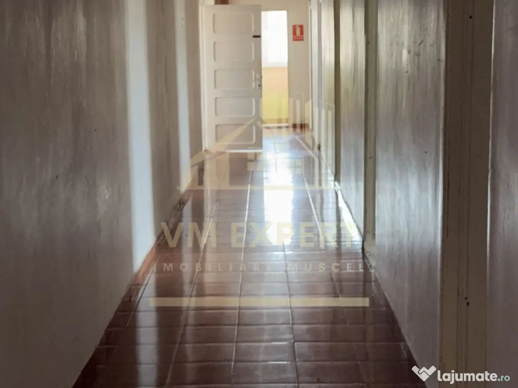 BLOC DE GARSONIERE P+4 SUPRAFAȚĂ UTILĂ 2135MP TEREN 29...