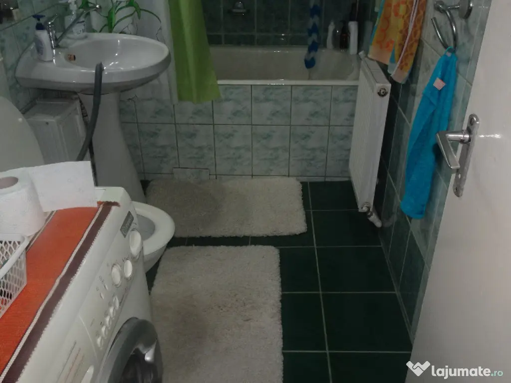 Vand apartament de 3 camere decomandat in Deva, Eminescu, Scarisoara 