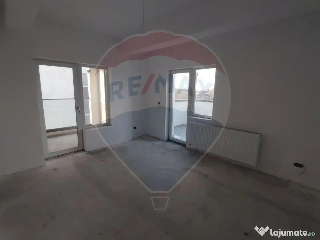 PENTHOUSE (3 camere + terasa amenajata) 