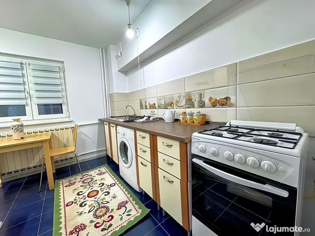 Sector 3 Calea Calarasilor Hyperion garsoniera Decomandat... 