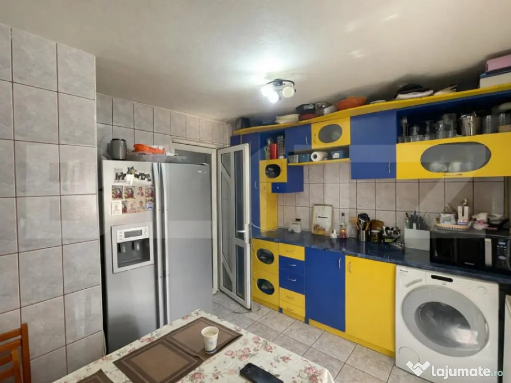 Apartament 3 camere, zona Gara, Rovine 