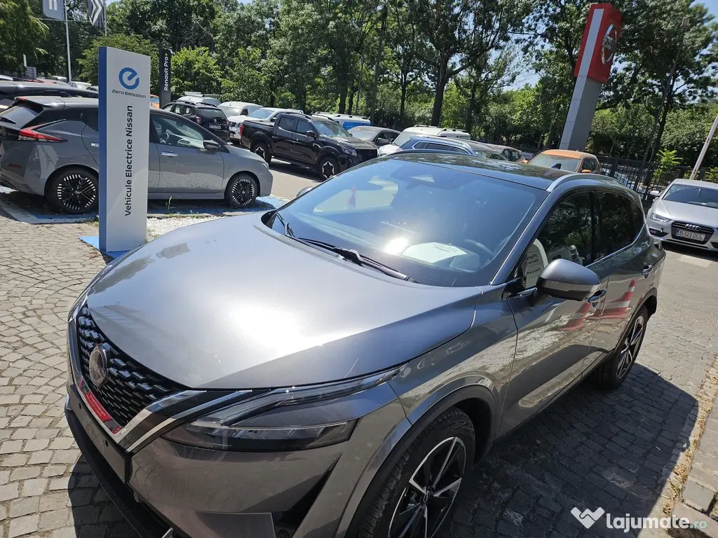 Vand Nissan Qashqai 1.3 l 156CP Tekna
