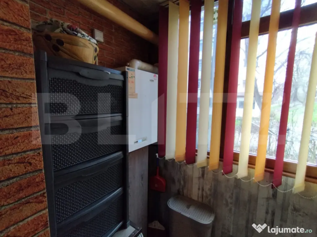 Apartament 3 camere, 65 mp, zona Nicolina