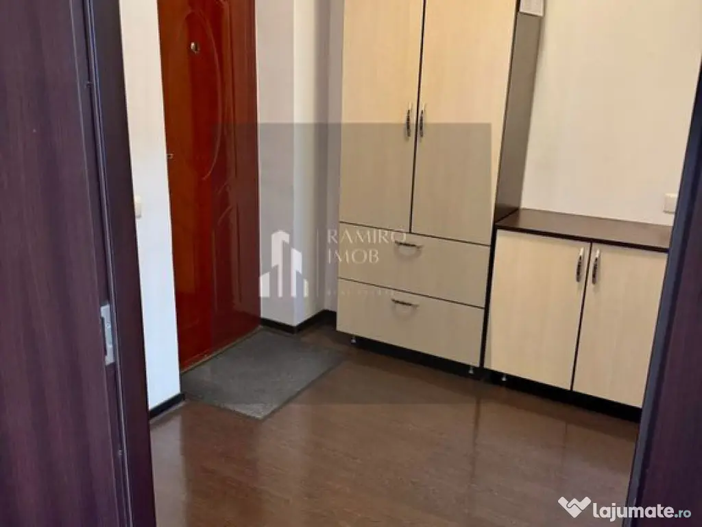 Garsoniera Decomandata - Luica/ Brancoveanu 