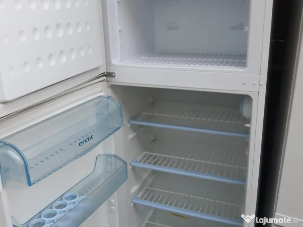 Frigider combina frigorifica arctic 