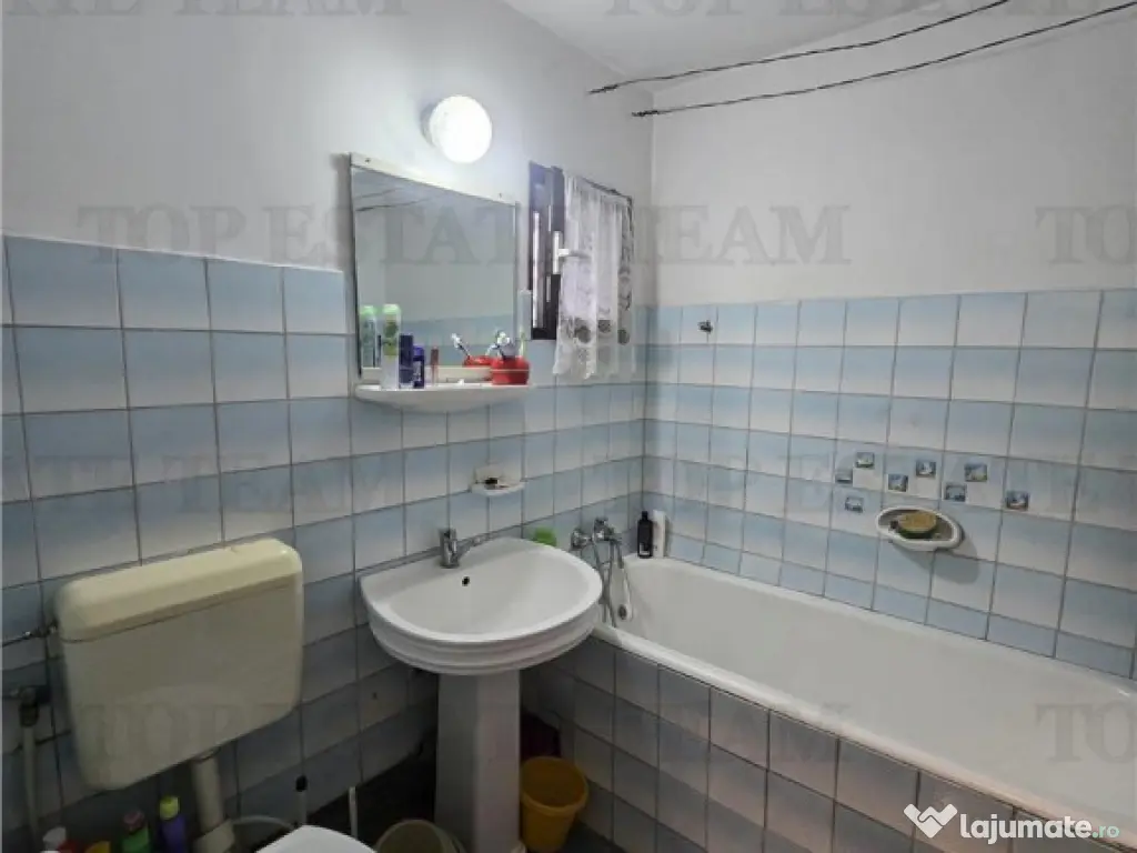 Apartament 3 camere Pacii 