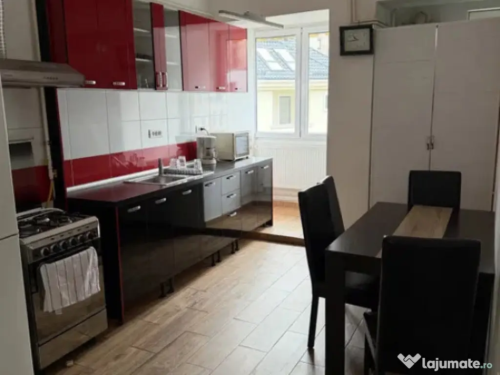 Apartament cu 2 camere, suprafata generoasa de 90mp si loc d 