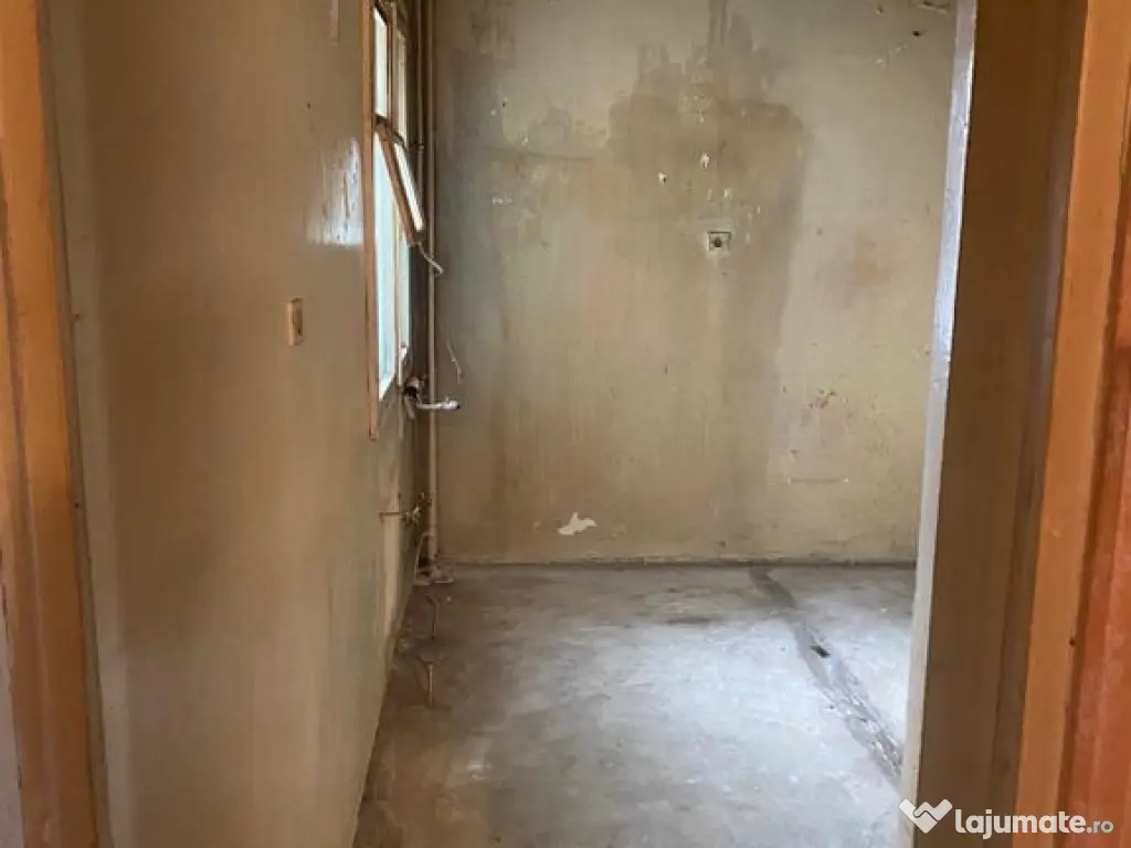 4 camere decomandat Tineretului, 89,3 mp, etaj 8/8 