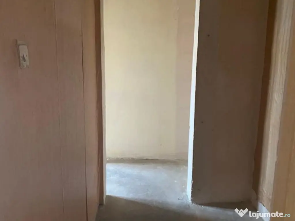 4 camere decomandat Tineretului, 89,3 mp, etaj 8/8 