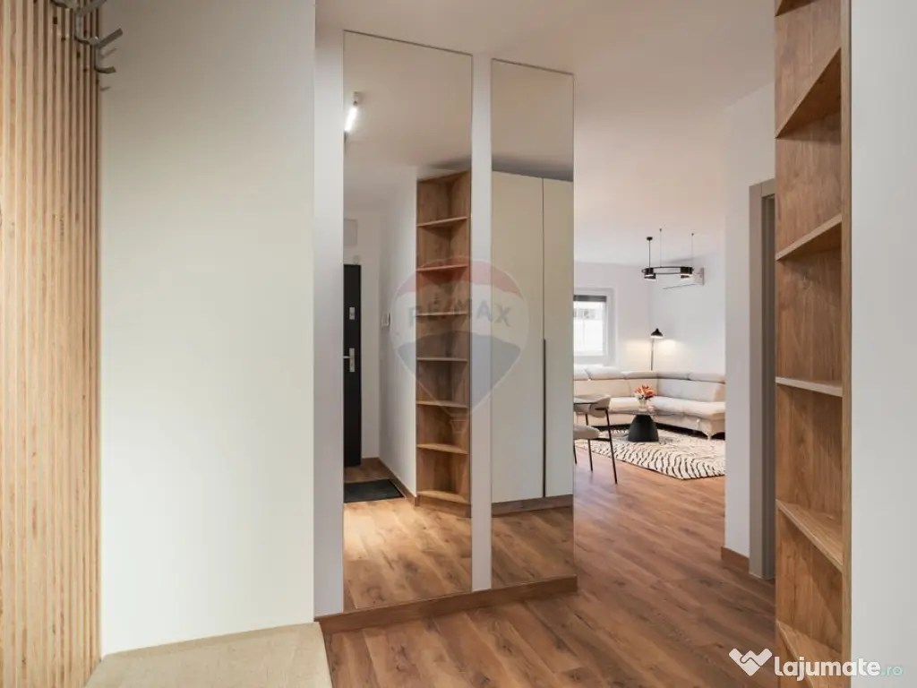 Apartament modern 3 camere, prima închiriere, loc parcar... 