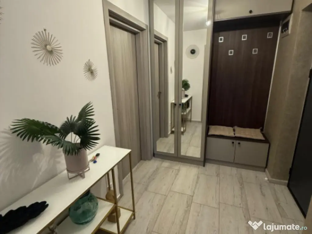 Garsoniera, 51 mp, zona Rovine 