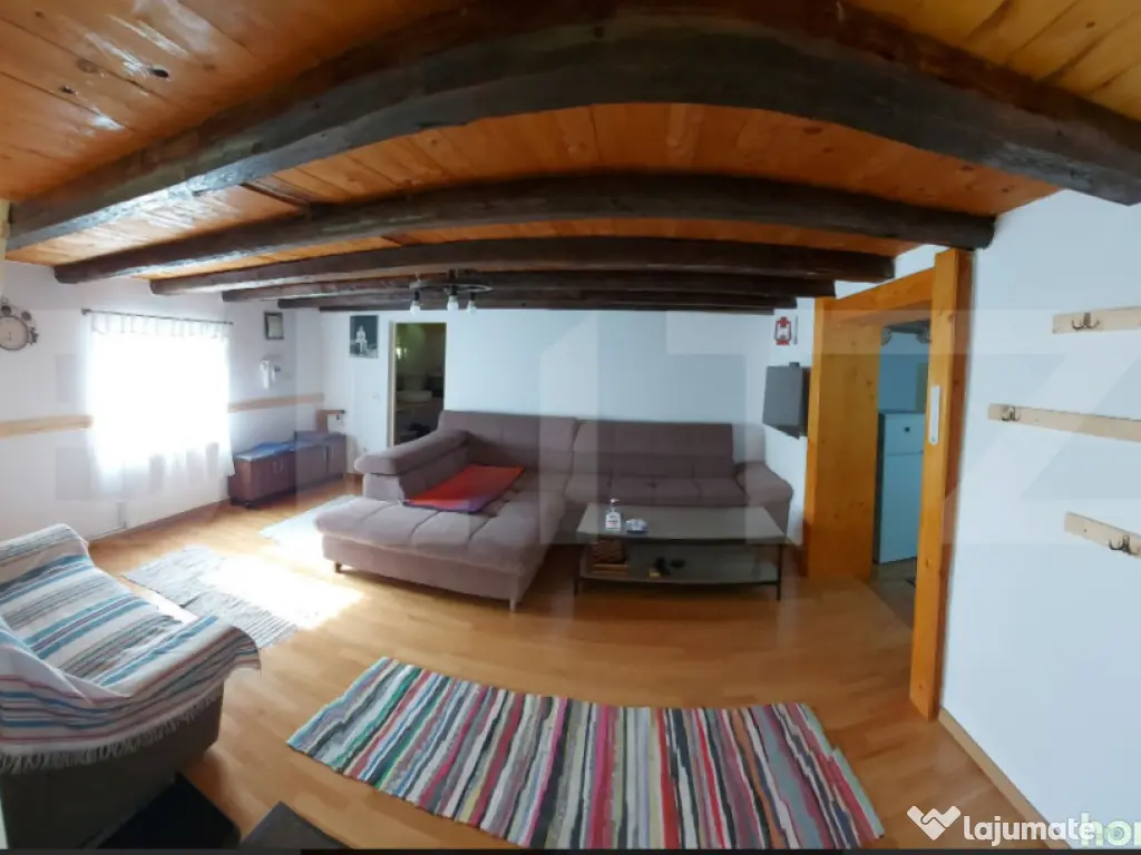 De vanzare cabana in zona linistita 