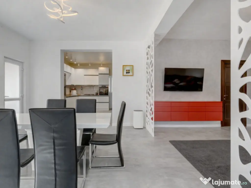 MOGOSOAIA - CENTRAL, CASA 200 MP UTILI, LOT 500 MP, LA CHEIE 