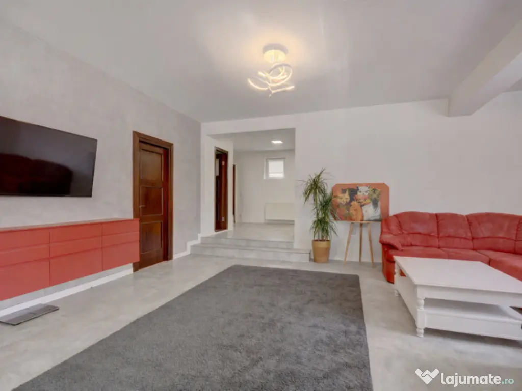 MOGOSOAIA - CENTRAL, CASA 200 MP UTILI, LOT 500 MP, LA CHEIE 