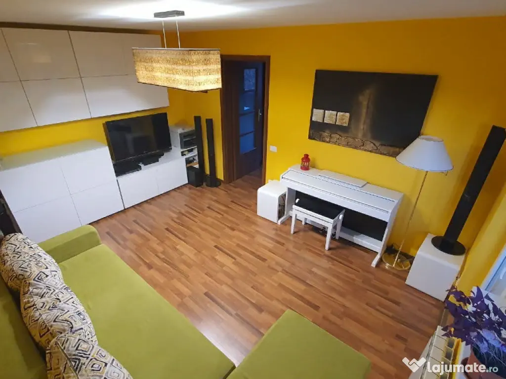 Apartament 3 camere zona ASTRA,zona Pietei, 