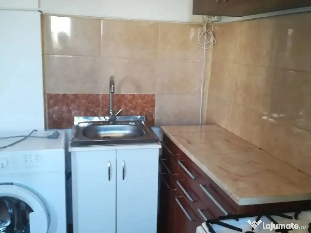 Piata sudului aleea secuilor confort 2 etaj 7