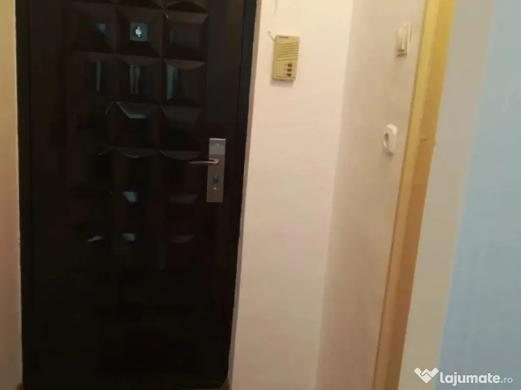 Piata sudului aleea secuilor confort 2 etaj 7