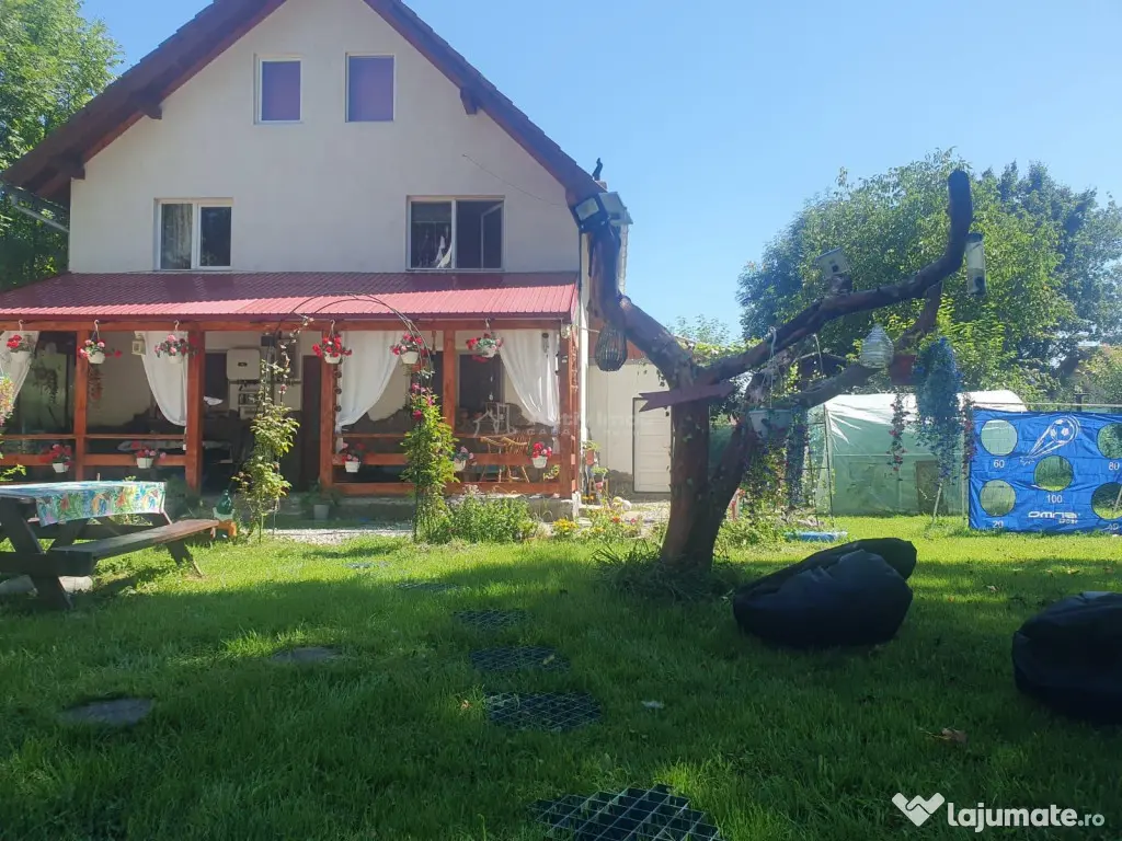 Casa 5 camere - Predelut Bran