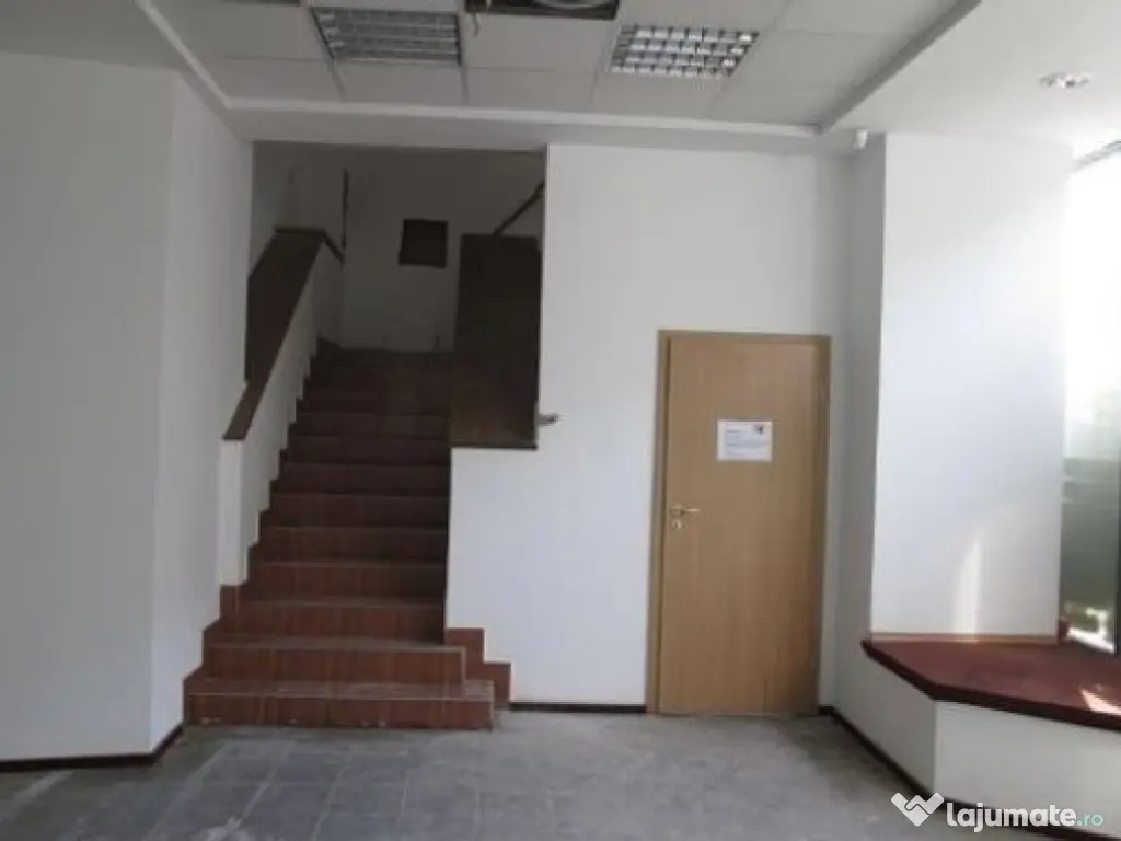 Piata Unirii 800mp (S+P+M) Vad comercial Stradal 