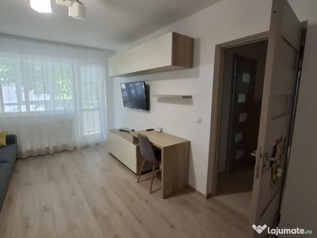 Apartament 2 camere decomandat,etaj 1,Tatarasi Parcul Ciurchi 