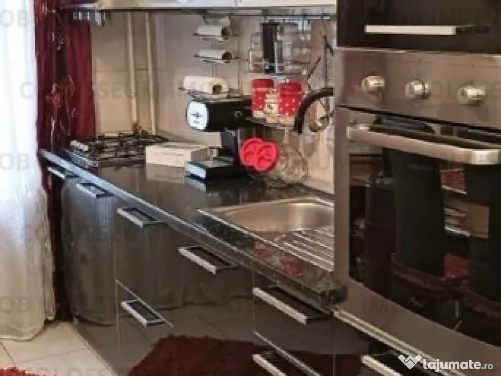 Apartament 2 camere, etaj 1/4, decomandat, spatios, mobilat, utilat! 